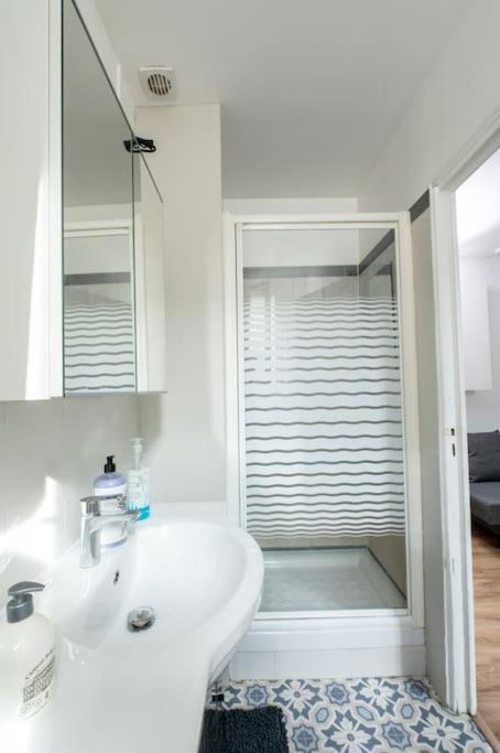 Confort Au Stade De France ! Apartment แซงต์-เดอนี ภายนอก รูปภาพ